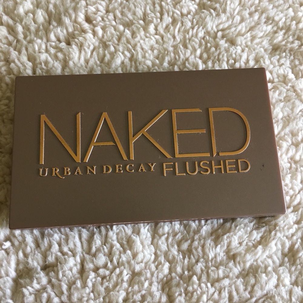 Urban Decay Naked Fushed in Native